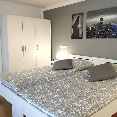 Gemuetliches Mit Wlan In Ruhiger Lage! Апартаменты *